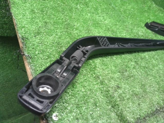 シエンタ 外装部品 DAA-NHP170G 85241-52210