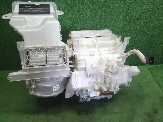 シエンタ カーヒーター DAA-NHP170G 87130-52190
