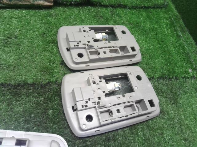 フリード ルームランプ DAA-GB7 34404-TR0-A01ZH