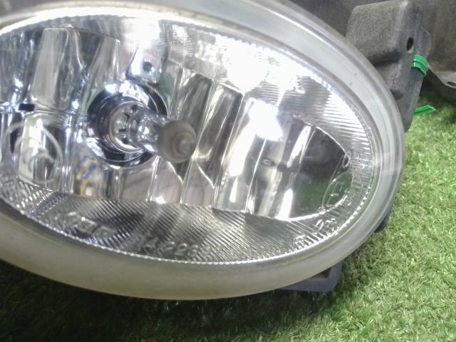バモス 左フォグランプ ABA-HM2 33951-S8R-003