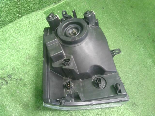 NV100クリッパー 左ヘッドランプＡＳＳＹ HBD-DR64V 26064-4A00D