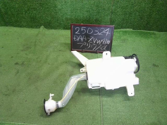 プリウスα ウォッシャータンク DAA-ZVW41W 85315-47220