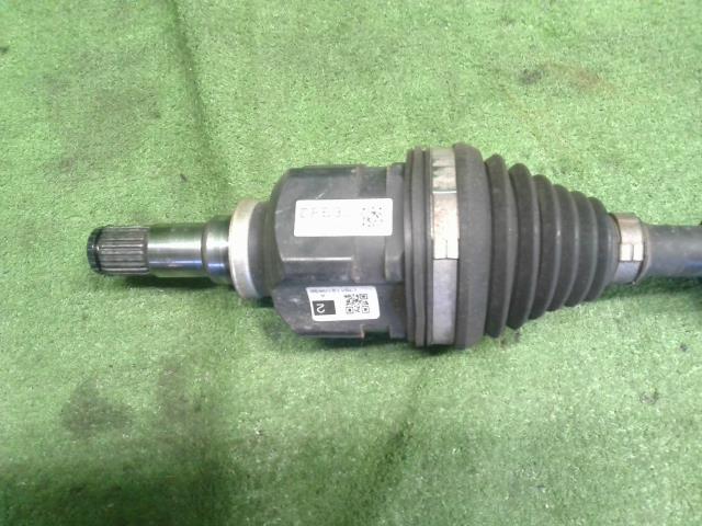 シエンタ 左Ｆドライブシャフト DBA-NSP170G 43420-52330