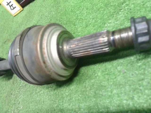 シエンタ 左Ｆドライブシャフト DBA-NSP170G 43420-52330
