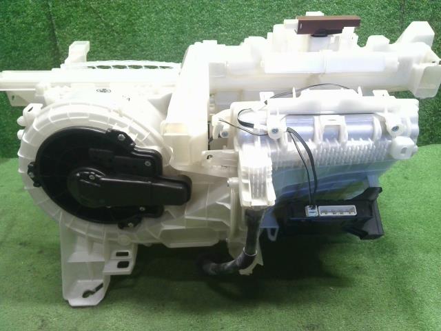 シエンタ カーヒーター DBA-NSP170G 87130-52190