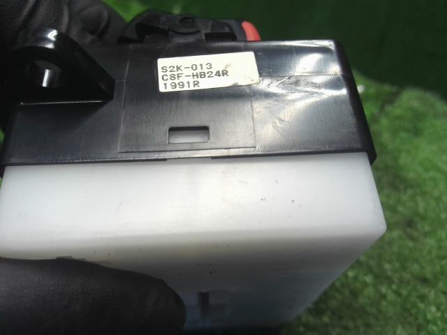 ライフ パワーウインドウスイッチ LA-JB1 35765-S2K-003ZB