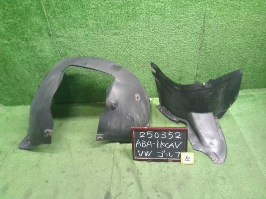 VW ゴルフ 左Ｆインナーフェンダー ABA-1KCAV N10009110