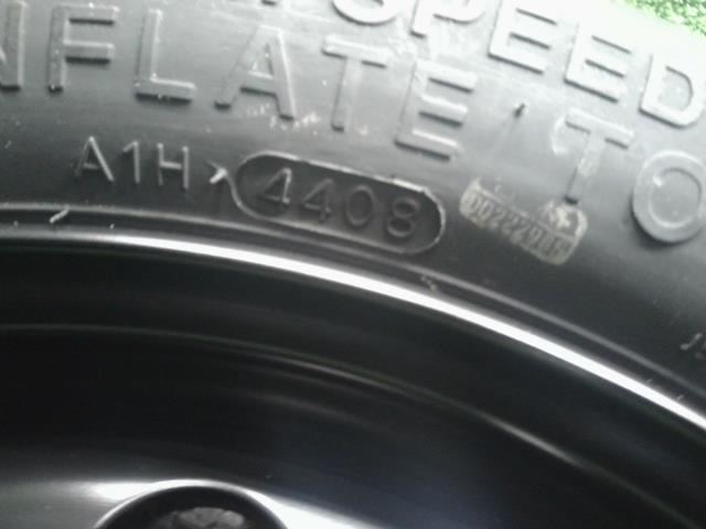 VW ゴルフ タイヤホイールＡＳＳＹ ABA-1KCAV 1K0 601 027 S
