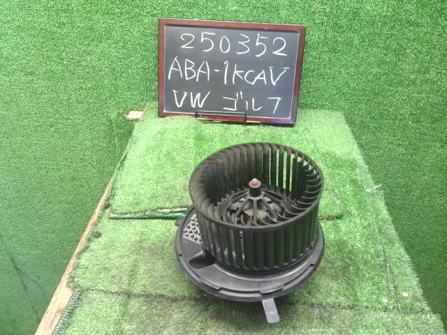VW ゴルフ ヒーターブロアモーター ABA-1KCAV 1K2 820 015 H