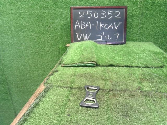 VW ゴルフ 内装部品 ABA-1KCAV