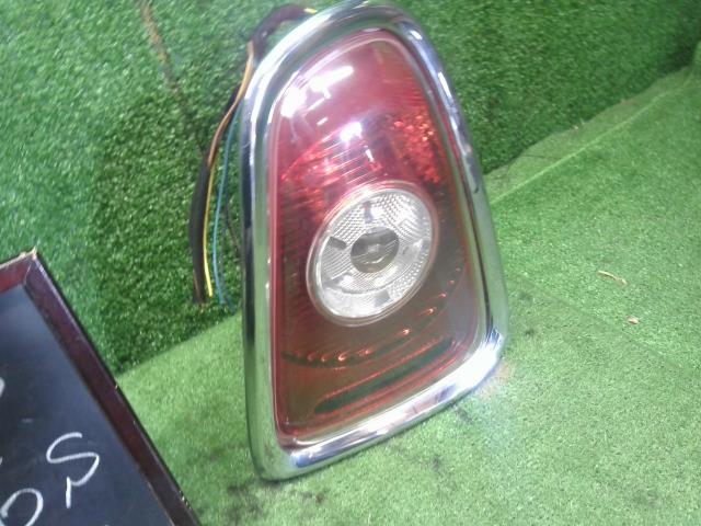 BMW ミニ 左テールランプ ABA-MF16S 63 21 2 757 010
