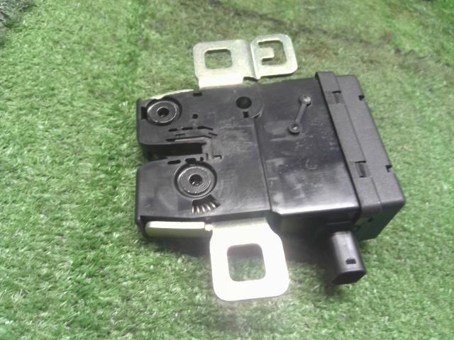 BMW ミニ トランク・バックドアロックソレノイド ABA-MF16S 51 24 2 754 528