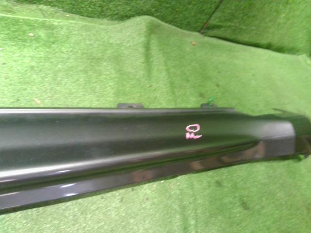 ヴェゼル 右サイドステップ DAA-RU3 71800-T7B-003