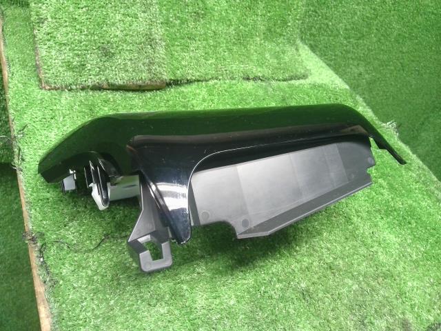 ヴェゼル Ａ／Ｃスイッチパネル DAA-RU3 79601-T7A-921ZA