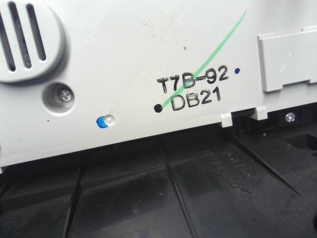 ヴェゼル Ａ／Ｃスイッチパネル DAA-RU3 79601-T7A-921ZA