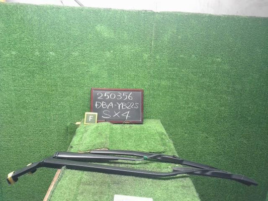 ＳＸ４ 外装部品 DBA-YB22S 38310-61M10