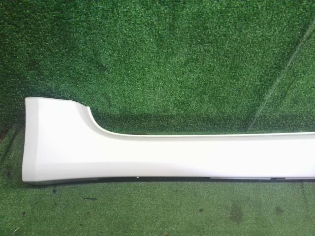 アイミーブ 左サイドステップ ZAA-HA3W 6512A011WB