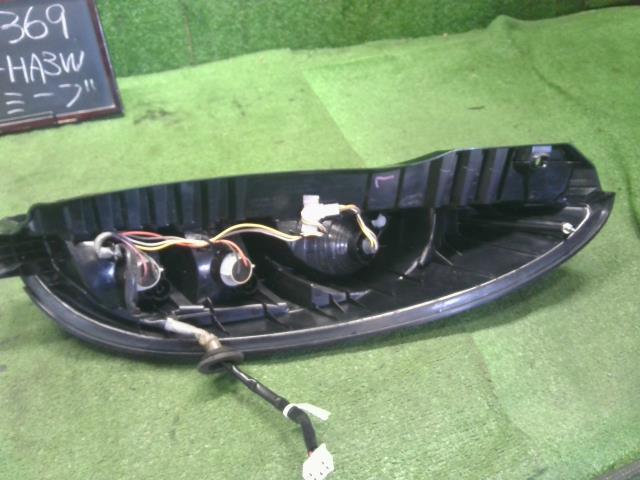 アイミーブ 左テールランプ ZAA-HA3W 8330A681