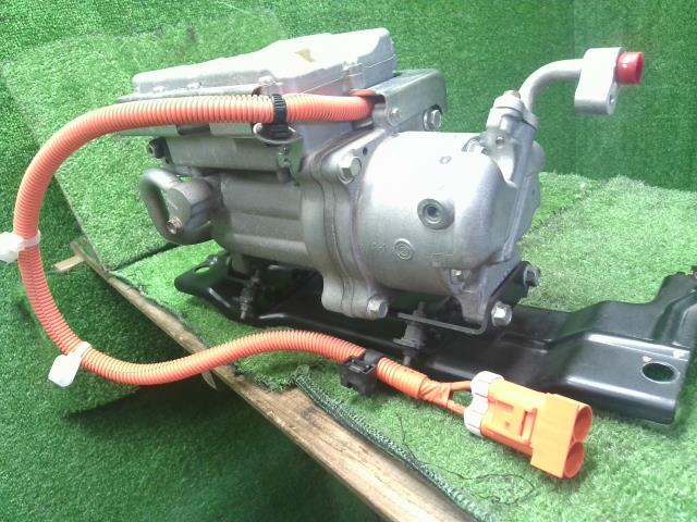 アイミーブ Ａ／Ｃコンプレッサー ZAA-HA3W 7813B196