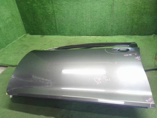 カムリ 左ＦドアＡＳＳＹ DAA-AVV50 67002-33200