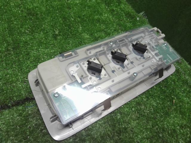 レクサス IS ルームランプ DAA-AVE30 81208-53050-B0