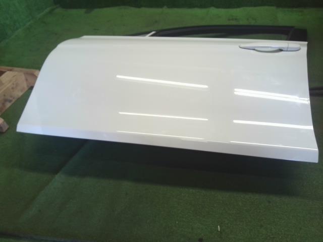 BMW 3シリーズ 左ＦドアＡＳＳＹ LDA-8C20 41 00 9 628 763