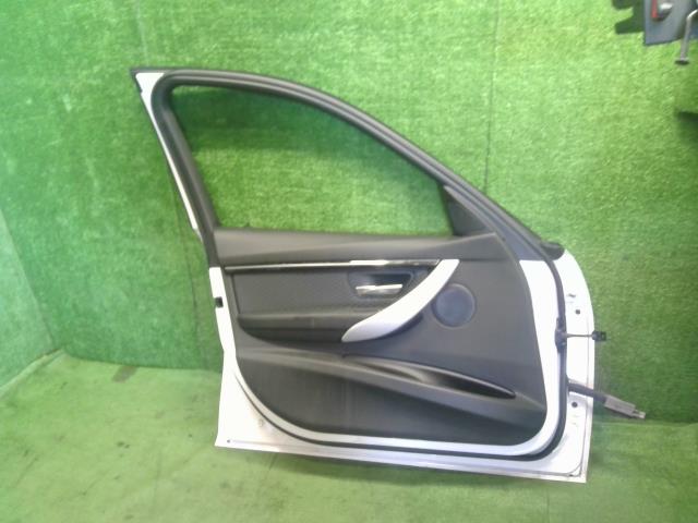 BMW 3シリーズ 左ＦドアＡＳＳＹ LDA-8C20 41 00 9 628 763