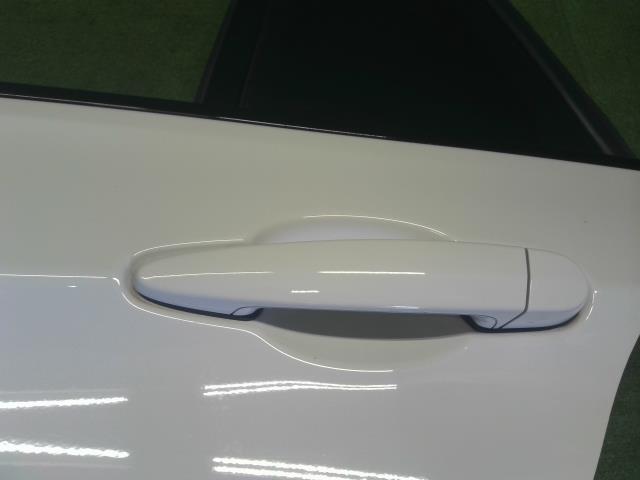 BMW 3シリーズ 左ＲドアＡＳＳＹ LDA-8C20 41 00 7 298 525