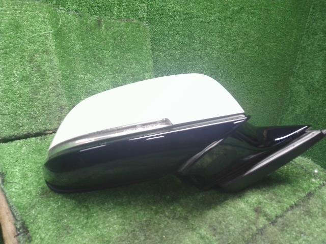BMW 3シリーズ 右サイドミラー LDA-8C20 51 16 7 345 688