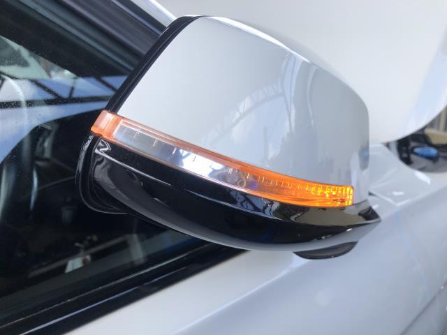 BMW 3シリーズ 右サイドミラー LDA-8C20 51 16 7 345 688