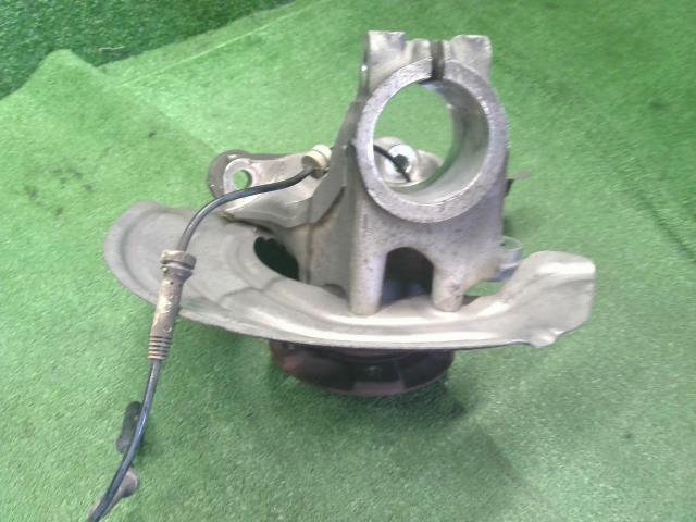 BMW 3シリーズ 左ＦナックルハブＡＳＳＹ LDA-8C20 31 21 6 792 287