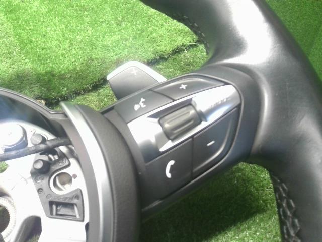 BMW 3シリーズ ステアリングホイール LDA-8C20 32 30 7 850 404