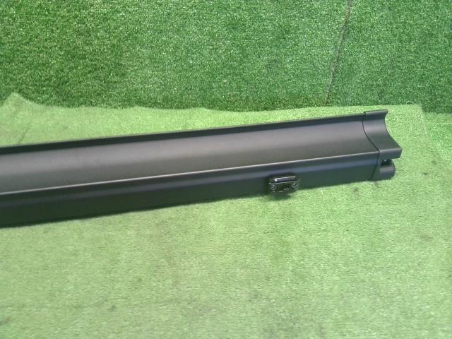 BMW 3シリーズ 内装部品 LDA-8C20 51 47 7 327 865