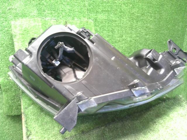タンク 左ヘッドランプＡＳＳＹ DBA-M910A 81170-B1240