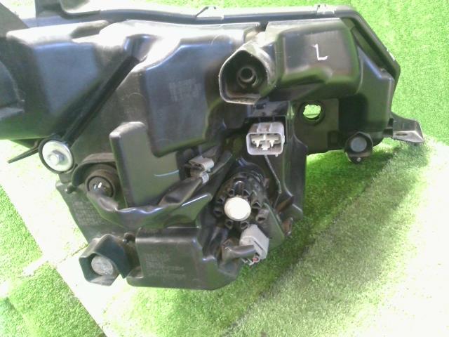 タンク 左ヘッドランプＡＳＳＹ DBA-M910A 81170-B1240