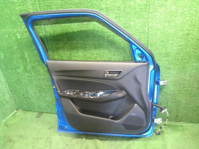 スイフト 左ＦドアＡＳＳＹ 4BA-ZC33S 68002-53R00