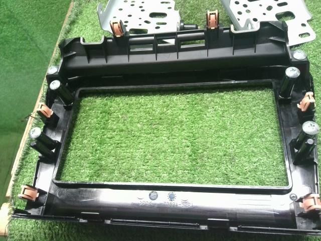 スイフト クラスターパネル 4BA-ZC33S 73821-52R10-W9K
