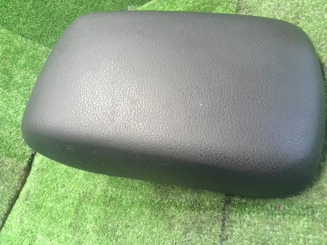 インプレッサ コンソールボックス DBA-GJ7 92114FJ010VH