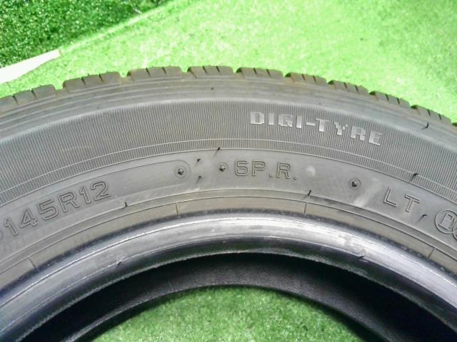 エブリィ タイヤ EBD-DA64V