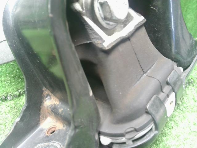 ルノー カングー E/G部品 ABA-KWK4M 8200014931