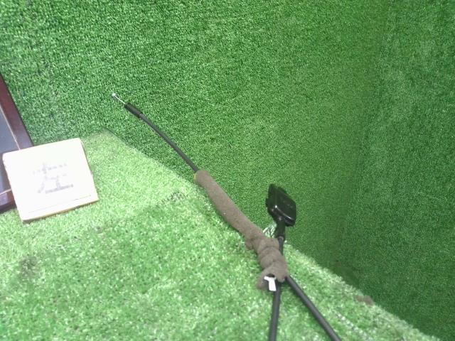 ルノー カングー 左Ｒドアロックソレノイド ABA-KWK4M 8200542375