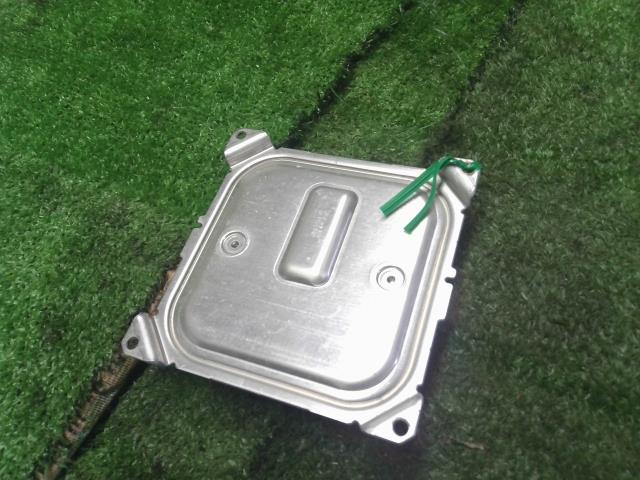 キックス ライトコントロールユニット 6AA-RP15 26055-8993E