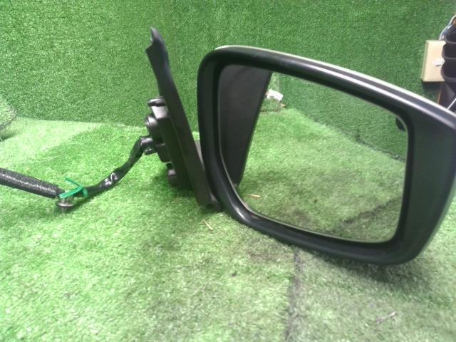 キックス 右サイドミラー 6AA-RP15 96301-5RY1C
