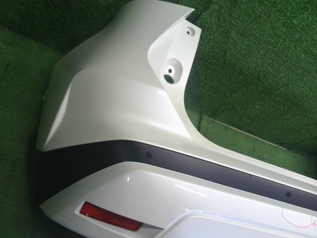 キックス ＲバンパーＡＳＳＹ 6AA-RP15 85022-5RJ6A