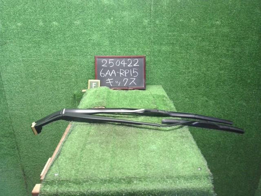 キックス 外装部品 6AA-RP15 28881-5RY0A