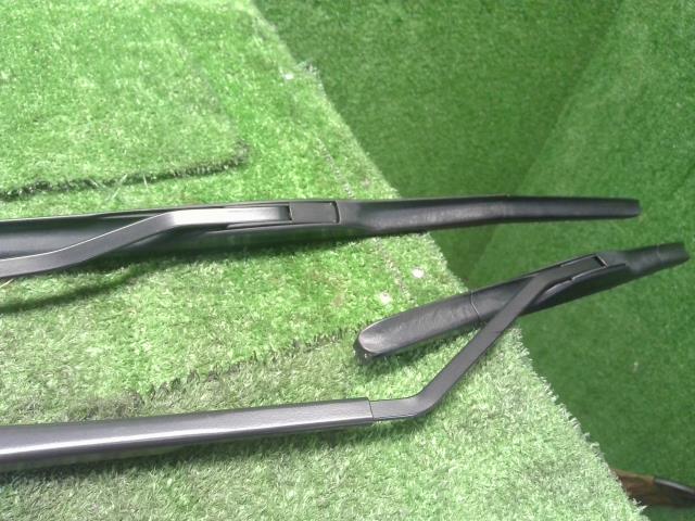 キックス 外装部品 6AA-RP15 28881-5RY0A