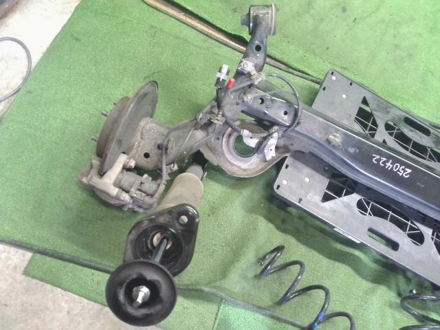 キックス ＲアクスルホーシングＡＳＳＹ 6AA-RP15