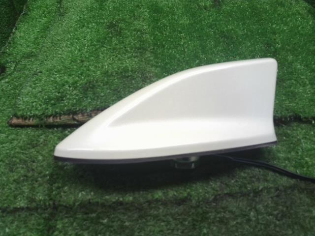 キックス アンテナ 6AA-RP15 28208-5R70A