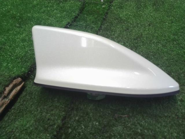 キックス アンテナ 6AA-RP15 28208-5R70A