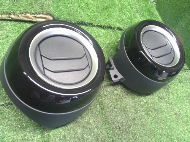 キックス 内装部品 6AA-RP15 68760-5RF0A